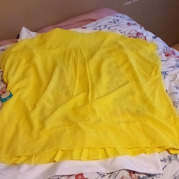 Pioneer Woman Embroidered Ruffle Hem Blouse Sz 3 x - Picture 7 of 8